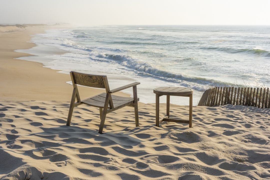 Table and chair on the Beach | De La Espada Crafted Furniture and Designs made in Portugal