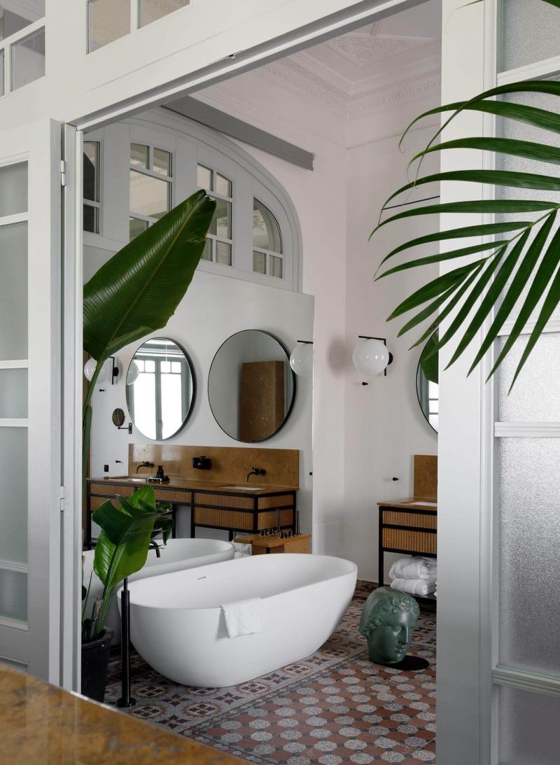 Fabulous Bathroom design | Luxury Hotel Suites | Hotel Aristide in Hermoupolis (Ermoupoli) | Luxury Design Hotel Syros, Greece | The Aficionados