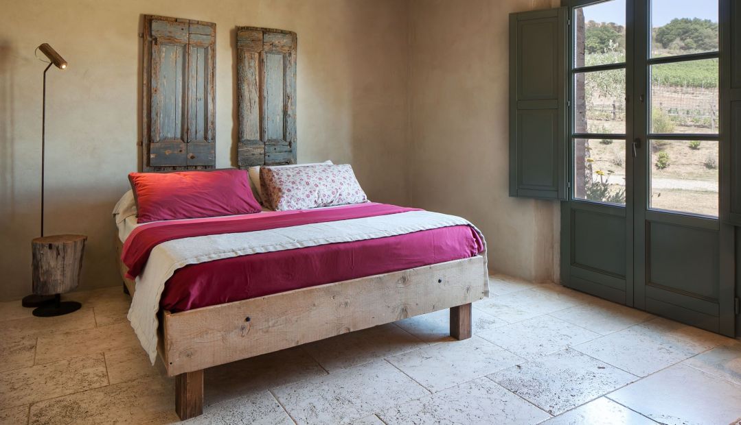 Designer Romance Tuscany- the bedroom - the FOLLONICO B&B boutique guesthouse in Montefollonico, Italy