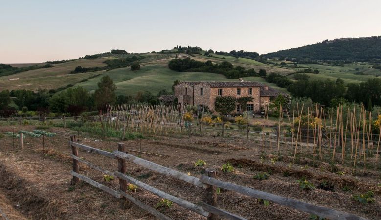 Tuscany Landscape that surrounds the Il Follonico Bed Breakfast - a small guesthouse of dinky luxe