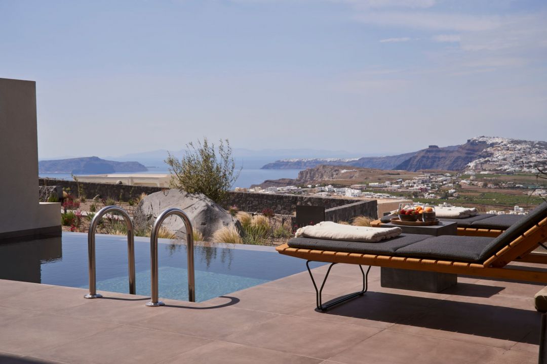 Private Pools | Apikia Suites Pyrgos Santorini | Design Hotel Greece | The Aficionados 