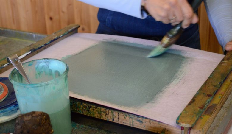 Screen Printing by hand | Blaudruck Wagner is one of the original crafted textile printers in Upper Austria's Mühlviertel