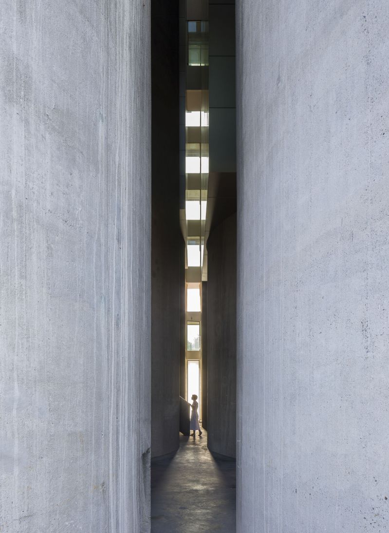 Kanaal by Axel Vervoordt close to Antwerp - Apartments, Gallery, arts,