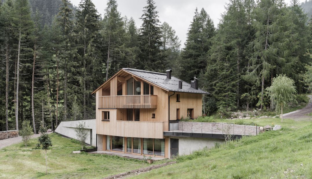 Haus am Berg / Casa Avelengo | Biquadra Architects | Christina Biasi-von Berg | The Aficionados