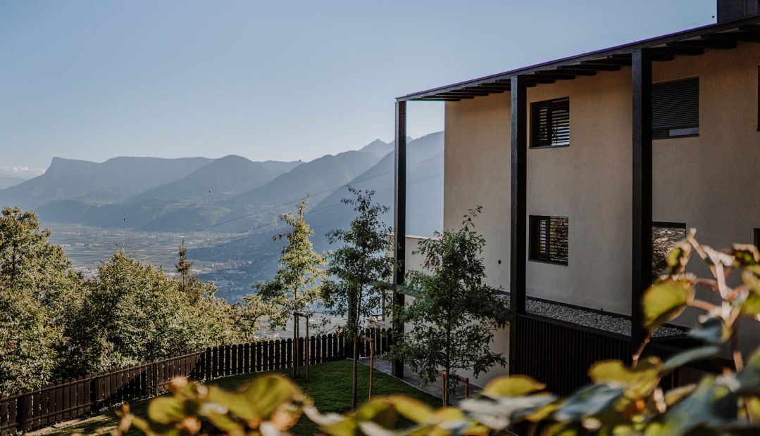 Modern Holiday Homes | Farnhaus Holiday Apartments | Tirolo, Dorf Tirol, South Tyrol Italy | The Aficionados