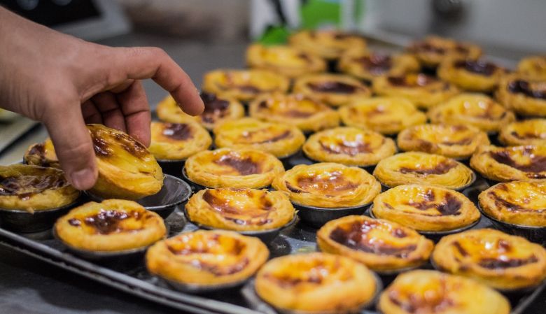 Lisbon, Portugal, pasteis de natas, Photo by Felix Kolthoff on Unsplash