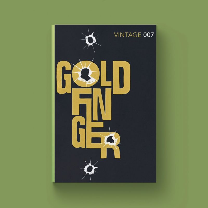 Gold Finger book cover - books for the Alps, James Bond, ski, reading list, adventure, what to read in the alps