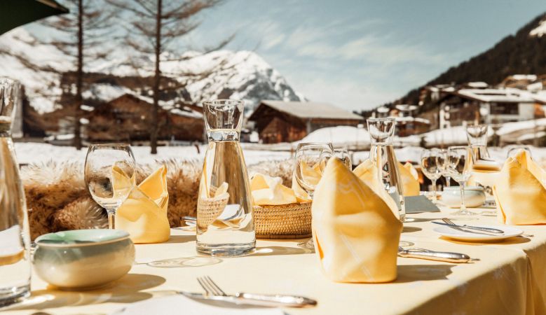Alfreco Dining in Arlberg Lech  | Chef Patrick Tober |  Hotel Arlberg Lech | The Aficionados