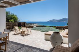Infinity Views from Eros Keros Villas, on the slow-pace Cyclades island of Koufonisia