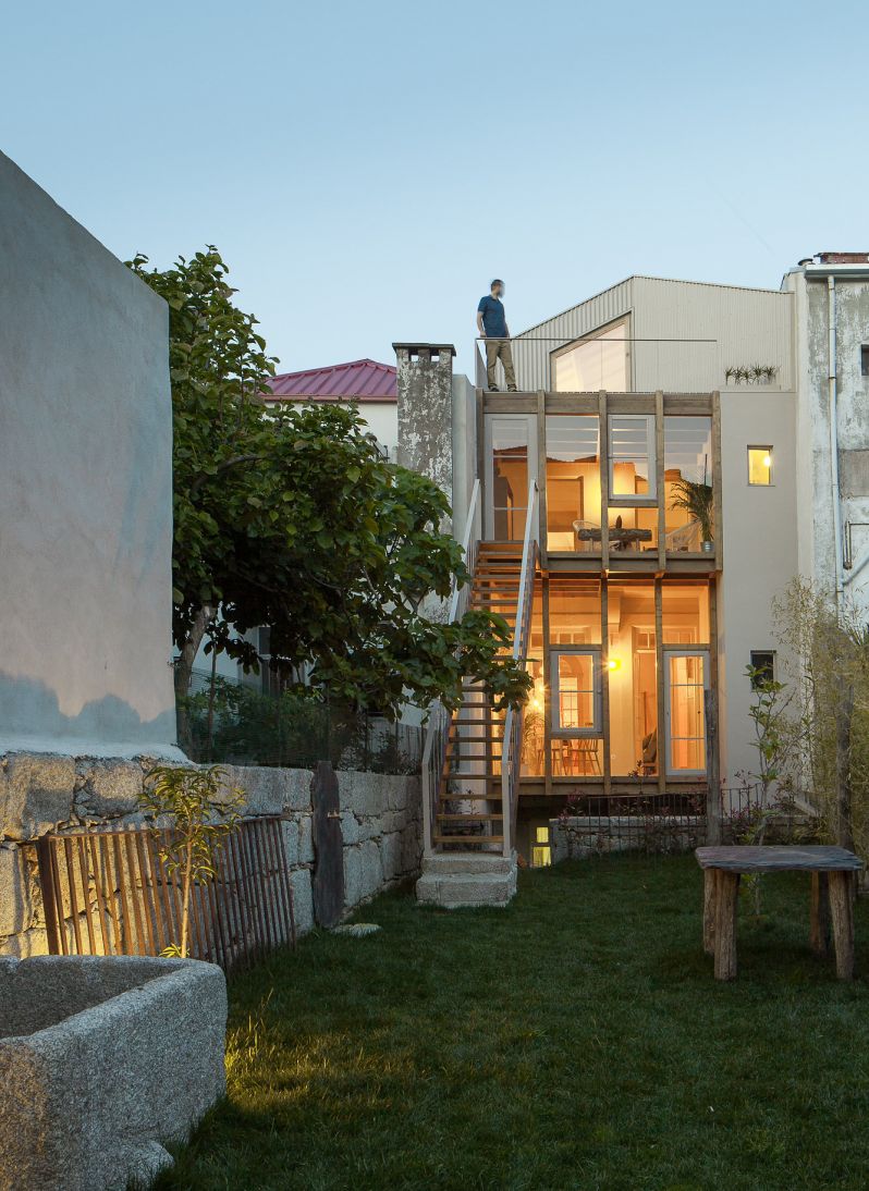 Na Travessa Guesthouse | DepA Architects | Design Studio Porto, Portugal | The Aficionados