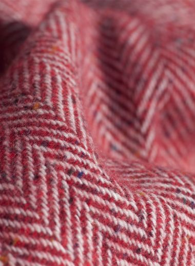 Red tweed: Eddie Doherty, handwoven Irish tweed, in Donegal, Ireland
