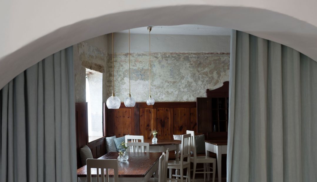 Gasthaus Reichhalter 1477 Lana, South Tyrol |Biquadra Architects | Christina Biasi-von Berg | The Aficionados